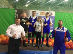 �����������