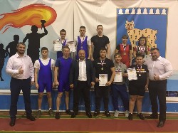 �����������