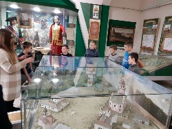 �����������