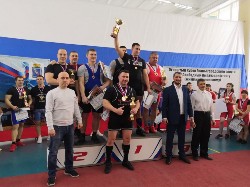 �����������