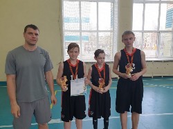 �����������