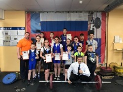 �����������