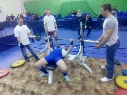 �����������