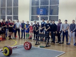 �����������