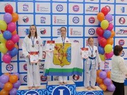 �����������