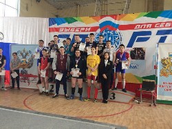 �����������