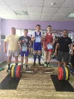 �����������