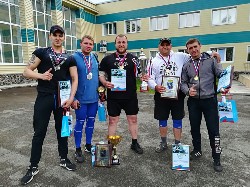 �����������